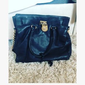 Black Michael Kors bag